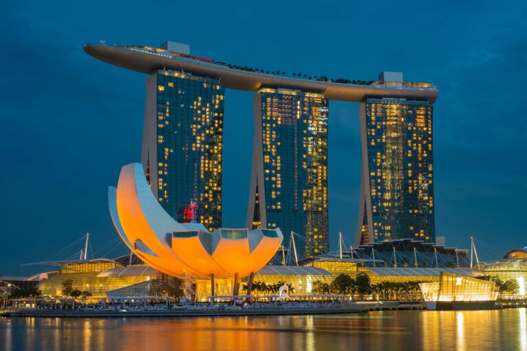 “Singapore skyline with Marina Bay Sands, Merlion Park and modern cityscape”